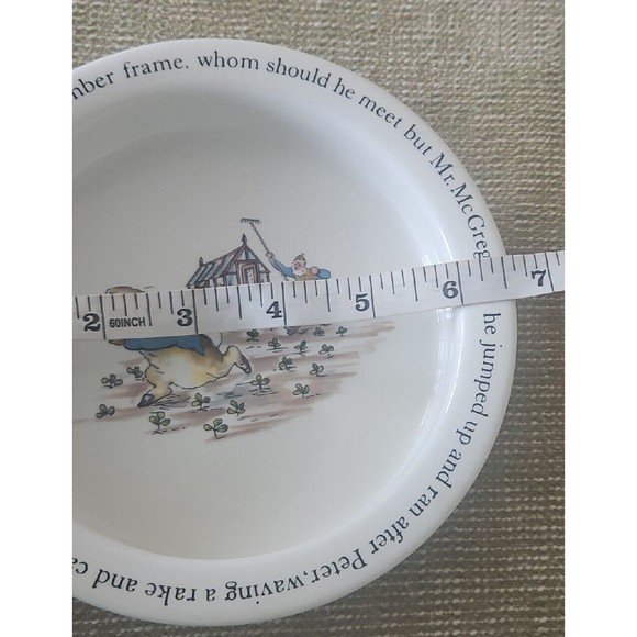Vintage Wedgwood Beatrix Potter Peter Rabbit Porridge Bowl 6.5"  England - Picture 5 of 6